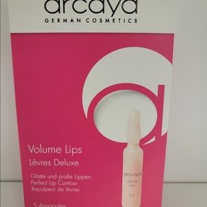Lip Plump Serum